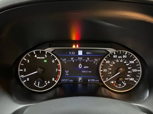 Certified 2023 Nissan Altima 2.5 SV w/ SV Premium Package AWD/4WD image 16