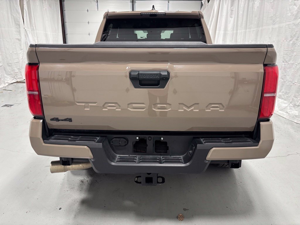 Used 2026 Toyota Tacoma TRD Sport AWD/4WD image 6