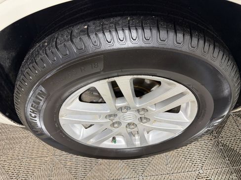 Used 2013 Buick Enclave Convenience w/ LPO, Cargo Convenience Pkg image 28