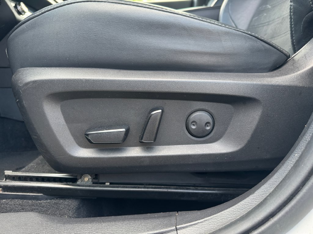 Used 2022 Mitsubishi Outlander SE AWD/4WD image 13