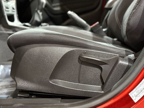 Used 2018 Ford Fiesta SE image 35