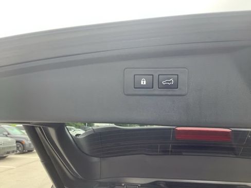 Used 2022 Subaru Outback Wilderness AWD/4WD image 14