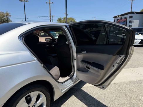 Used 2008 Honda Accord EX image 28