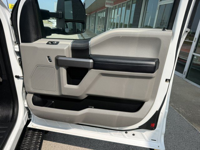 Used 2020 Ford F250 XLT w/ XLT Value Package AWD/4WD image 24