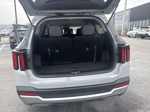 New 2026 Kia Sorento S image 45