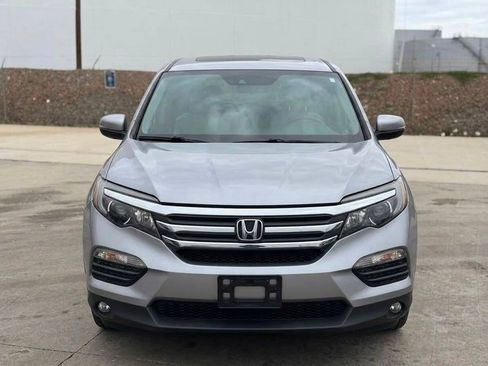 Used 2017 Honda Pilot EX-L image 2