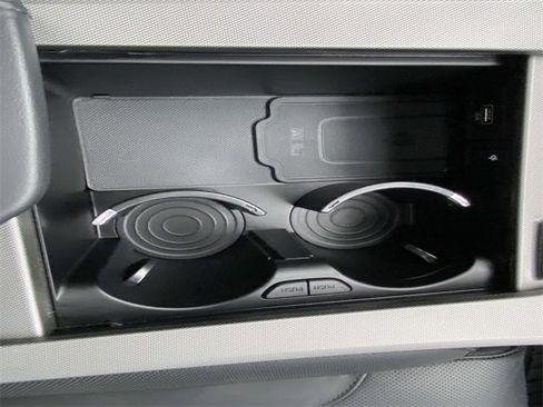 Used 2024 Kia Telluride EX X-Line image 37