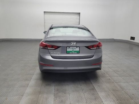 Used 2018 Hyundai Elantra SE FWD image 6