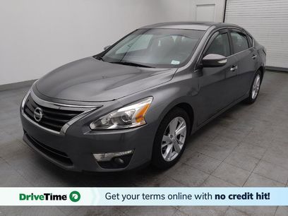 Used 2015 Nissan Altima 2.5 SL w/ Technology Package