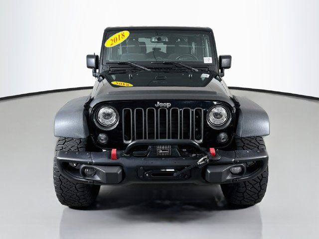 Used 2018 Jeep Wrangler Rubicon w/ Power Convenience Group AWD/4WD image 2