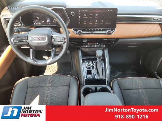 Used 2026 GMC Canyon AT4 AWD/4WD image 25