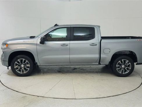 Used 2024 Chevrolet Silverado 1500 RST image 4