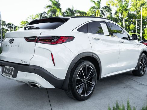 Certified 2023 INFINITI QX55 Essential image 24