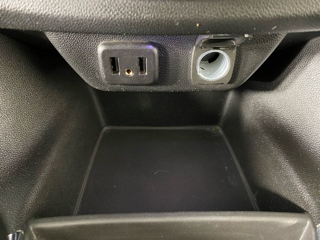 Used 2018 Chevrolet Traverse LT AWD/4WD image 29