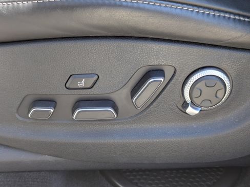 Used 2024 Genesis GV80 3.5T Advanced AWD/4WD image 14