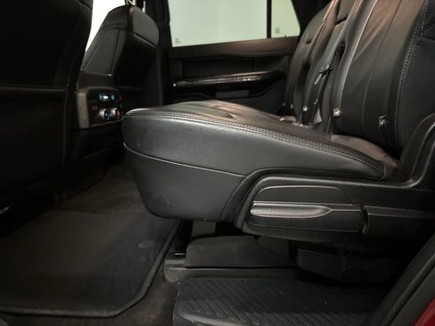 Used 2020 Ford Expedition XLT w/ Equipment Group 202A RWD image 36