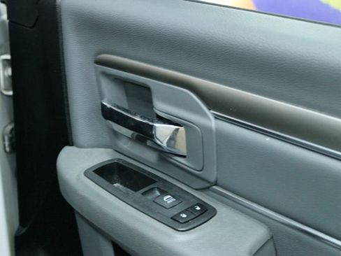 Used 2019 RAM 1500 Classic Warlock image 11