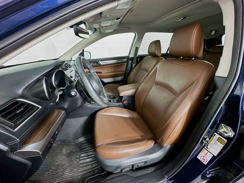 Used 2018 Subaru Outback 3.6R Touring w/ Protection Package #1 AWD/4WD image 13