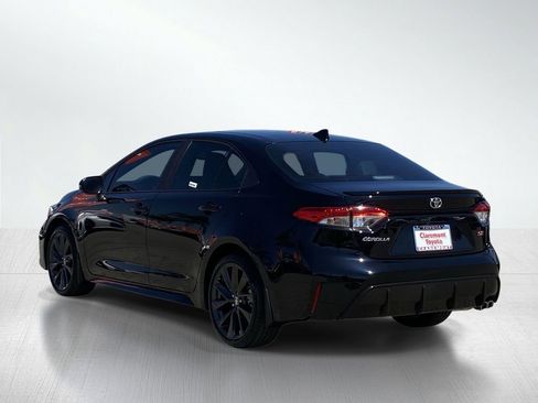 Certified 2026 Toyota Corolla SE FWD image 4