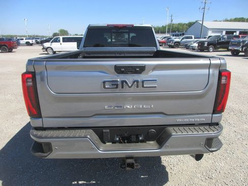 New 2026 GMC Sierra 3500 Denali Ultimate AWD/4WD image 5