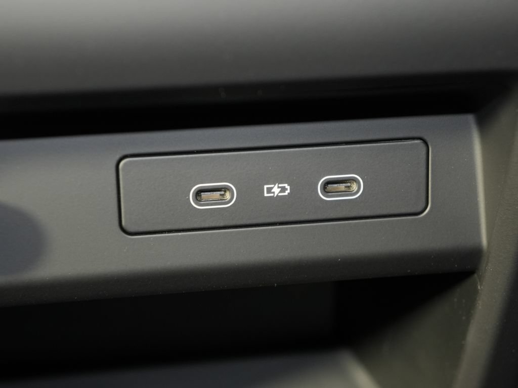 Certified 2026 Porsche Cayenne S AWD/4WD image 38