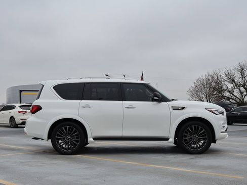 Used 2021 INFINITI QX80 Premium Select w/ All-Season Package image 4