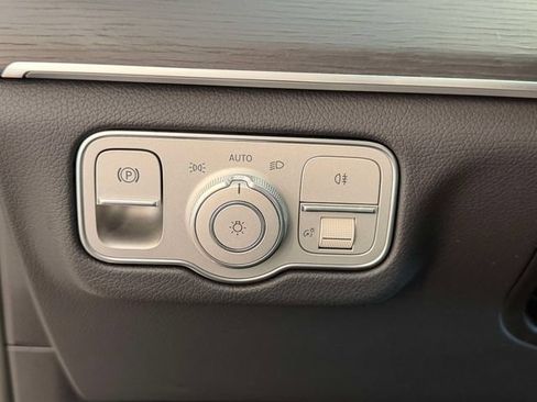 Certified 2026 Mercedes-Benz GLE 350 4MATIC image 21