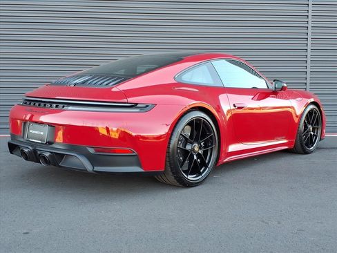 Certified 2025 Porsche 911 Carrera GTS image 29