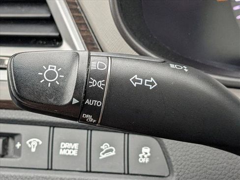 Used 2018 Hyundai Santa Fe Sport image 12