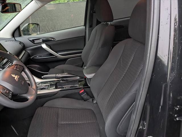 Used 2022 Mitsubishi Eclipse Cross LE FWD image 23
