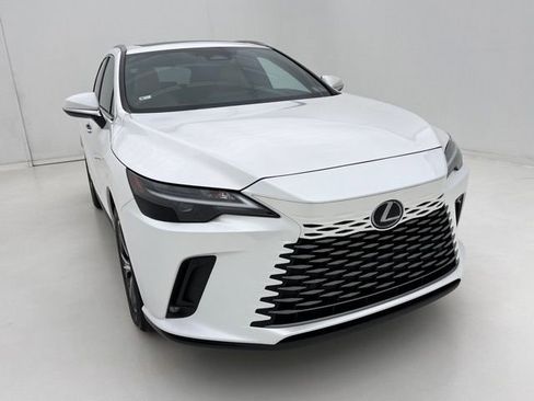 Used 2023 Lexus RX 350 Premium w/ Accessory Package AWD/4WD image 6
