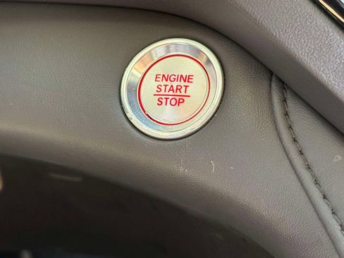 Used 2020 Acura RDX FWD image 25