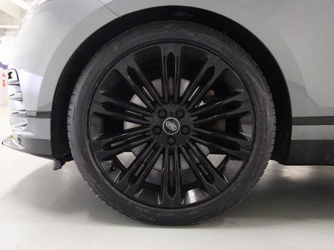 Used 2024 Land Rover Range Rover Velar Dynamic HSE image 10