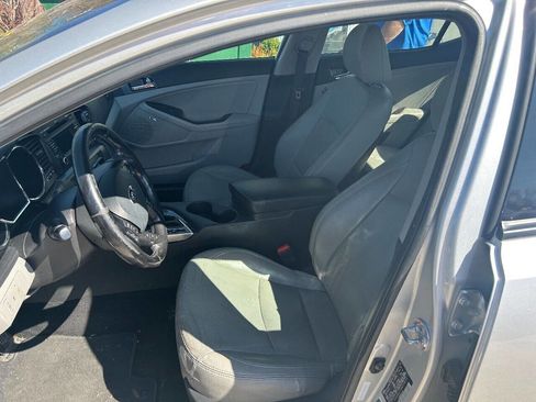 Used 2013 Kia Optima EX w/ Premium Pkg image 17