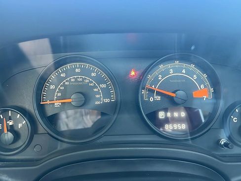 Used 2017 Jeep Patriot High Altitude AWD/4WD image 14