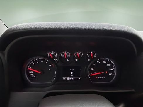 Used 2022 Chevrolet Silverado 1500 Custom AWD/4WD image 15