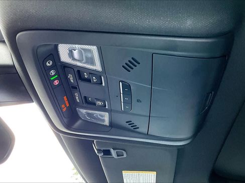 Used 2023 Chevrolet Blazer RS w/ Enhanced Convenience Package FWD image 62
