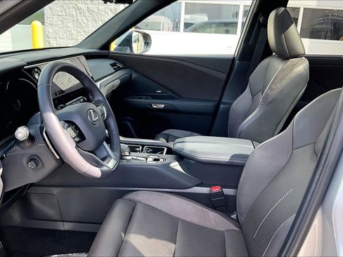 Used 2024 Lexus TX 350 FWD w/ Technology Package image 8