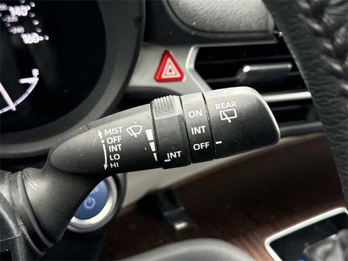 Used 2024 Toyota Sienna XLE image 26