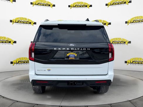New 2025 Ford Expedition Active image 4