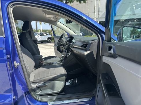 Used 2024 Volkswagen Taos SE FWD image 29