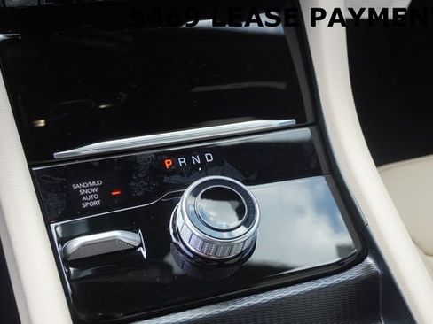 New 2025 Jeep Grand Cherokee Limited w/ Black Appearance Package image 24