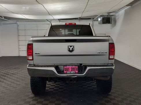 Used 2016 RAM 2500 SLT AWD/4WD image 9