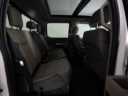 Used 2025 Ford F450 Platinum w/ Platinum Plus Package image 13