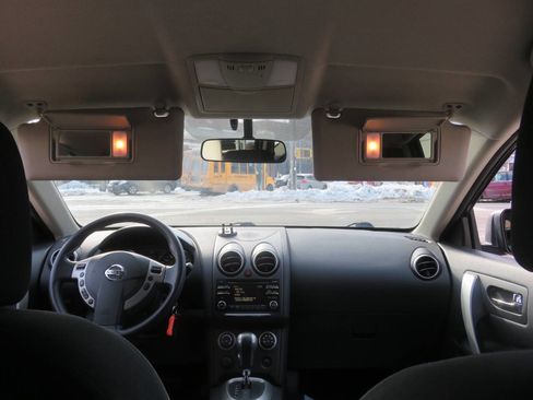 Used 2015 Nissan Rogue S w/ Convenience Package image 13