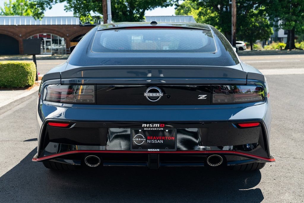 Certified 2024 Nissan Z Performance w/ Floor Mat Package RWD image 5