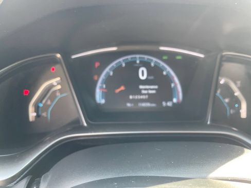 Used 2019 Honda Civic EX image 10