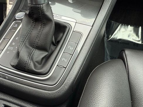 Used 2019 Volkswagen Golf Alltrack SEL image 43