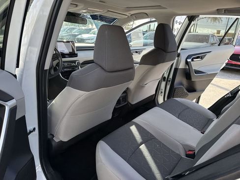 Used 2024 Toyota RAV4 XLE w/ Convenience Package image 35