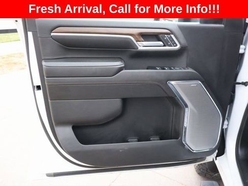 Used 2024 Chevrolet Silverado 3500 High Country w/ High Country Premium Package image 29